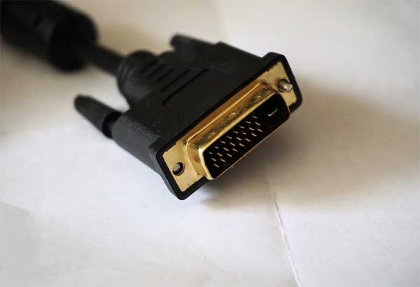 monitor-cable-types