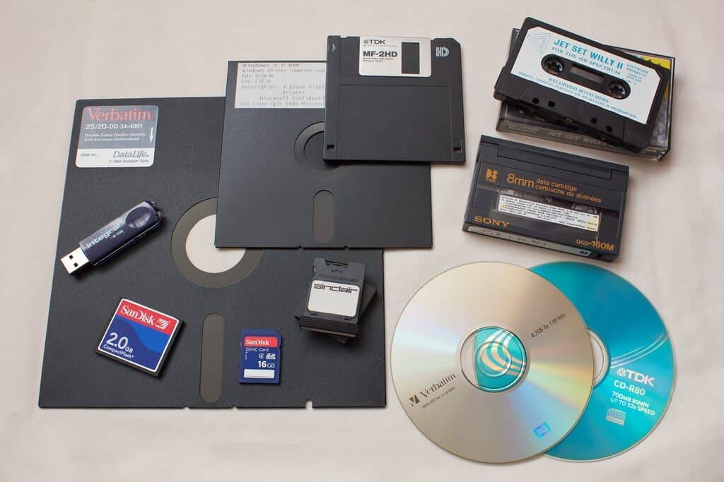 Computer Storage Devices